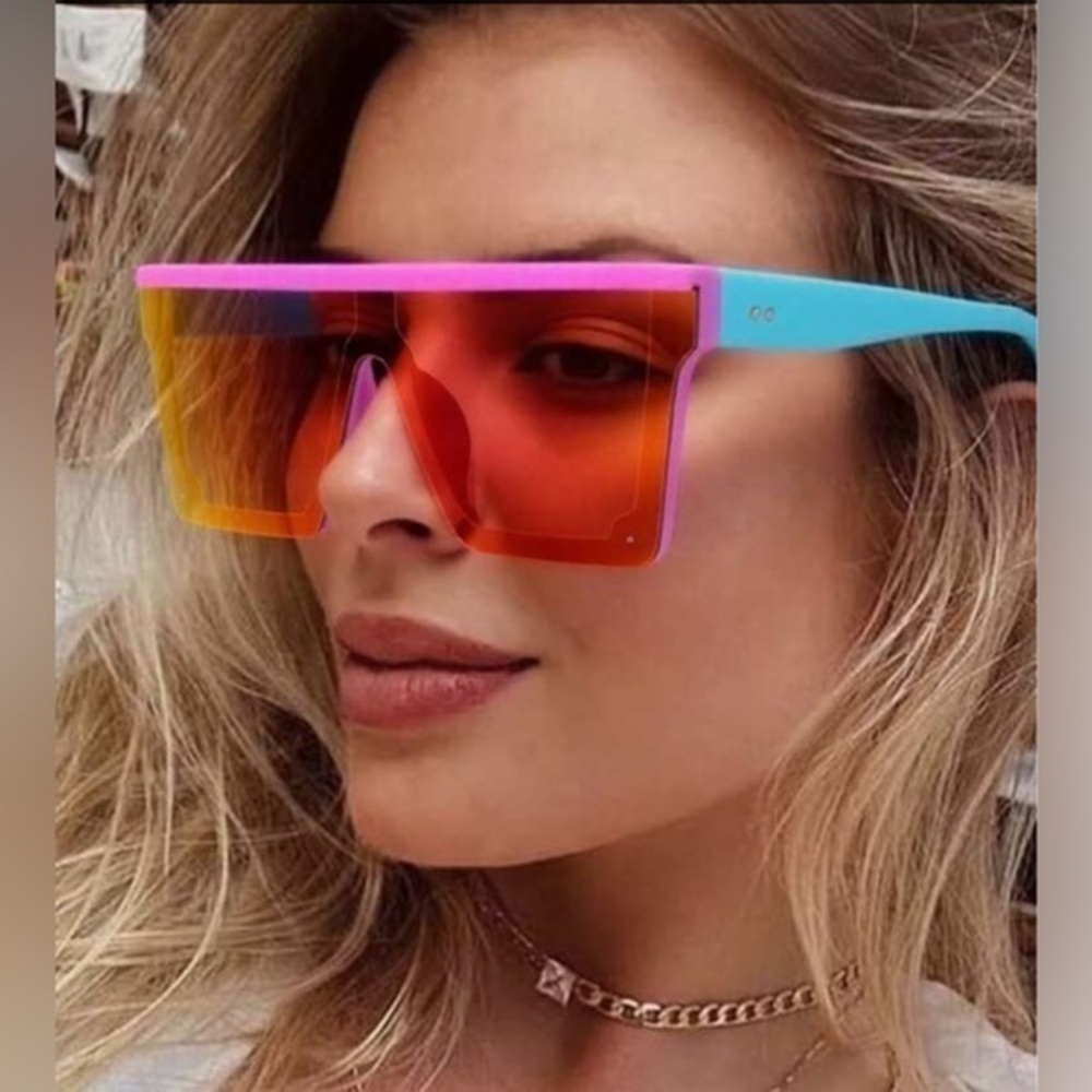 ✨NEW Stylish Multicolor Sunglasses